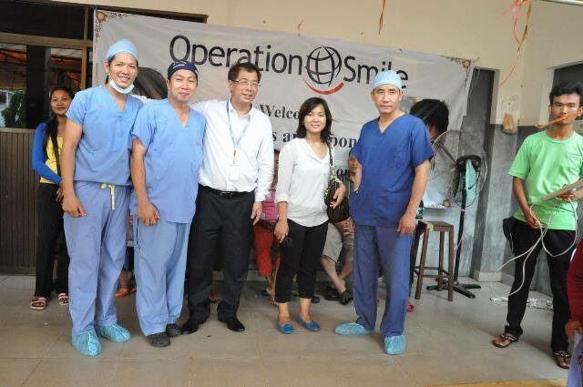 Raksa Koma Foundation donated to Operation Smile Cambodia for their surgical mission in the province. OSC is an organization that provides free plastic surgery for cleft and burn children in Cambodia…