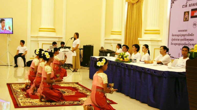 On 04 March 2018, Raksa Koma Foundation celebrated the 3rd Cambodia Hearing Day, presided over by H.E. Yim Chhaylin Hun Mani, Honorary Chairperson of Union of Youth Federations of Cambodia. The event…